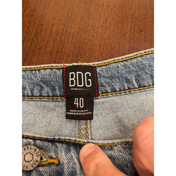 BDG Low Rise Flare Jeans Blue Size 40 NWT Baggy Skater Y2K - Picture 10 of 14